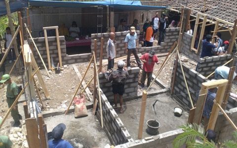 Biaya Tukang Bedah Rumah Jadi Tanggungan Pemkot