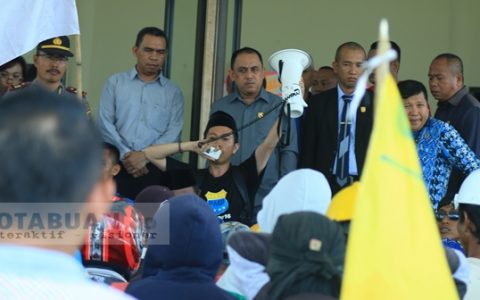 Warga Desak DPRD Bentuk Pansus Soal PT Conch