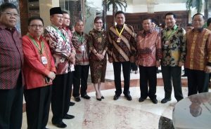 Foto Pj Bupati saat menghadiri Rakornas TPID VII 2016 di Jakarta Bersama Bupati, Walikota se sulut (03)