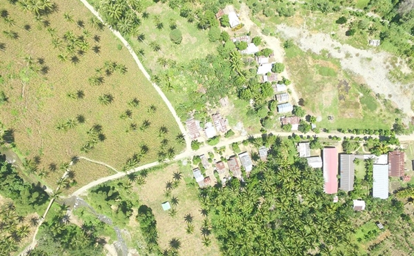 Desa Mengkang saat difoto dari atas udara