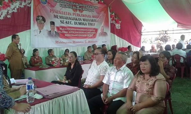 Di Kabupaten Bolmong 300 Pasang Ikut Program Nikah Masal