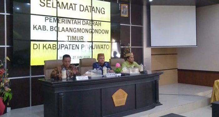 Boltim dan Pohuwato Jalin Kerja Sama di Bidang Pendidikan, Pariwisata dan Kepegawaian