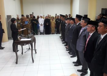 Bupati Bolmong Lantik 12 Pejabat Eselon II