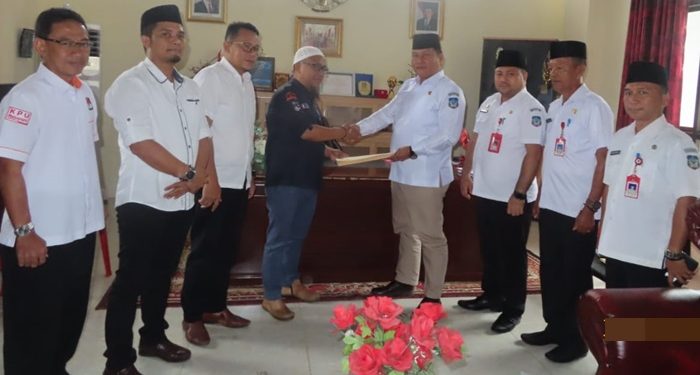 Caleg Terpilih Bolsel Siap Dilantik. KPU Serahkan 20 Nama