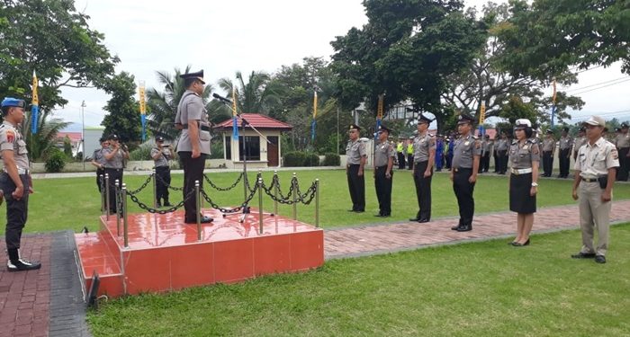 Puluhan Personil Polres Kotamobagu Naik Pangkat