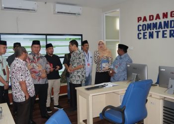 Pemkab Bolsel Lihat Pengelolaan Informasi Publik Padang  Comand Center