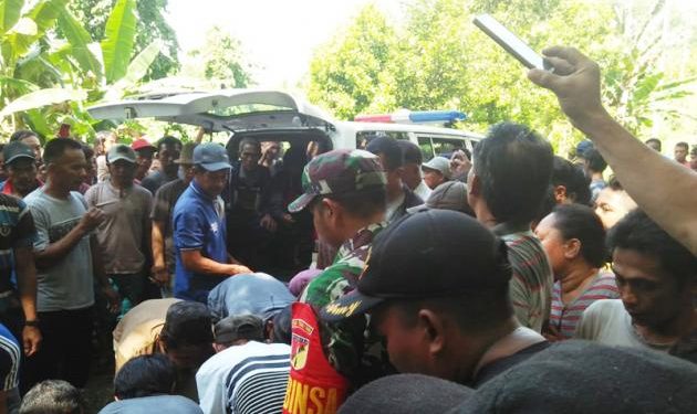 Warga Kesal, Kasus Pembununan Bocah Perempuan di Desa Kombot Belum Terungkap