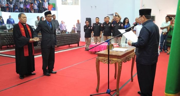 Pelantikan Swengly Arthur Manossoh