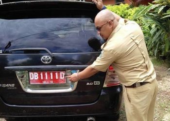 Mobil Dinas Pemkab Bolmong Sebaiknya Pakai Logo Daerah