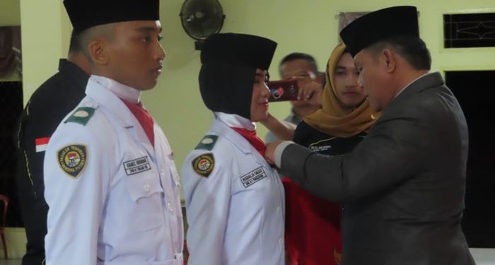 Wabup Bolsel Kukuhkan Anggota Paskibraka