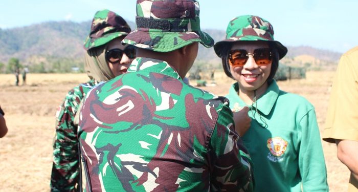 Bupati Bolmong Raih Dua Wing Armed TNI