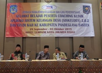 Aparat Desa se Bolsel Melakukan Studi Kaji dan Mengikuti Coaching Clinic Aplikasi Siskeudes