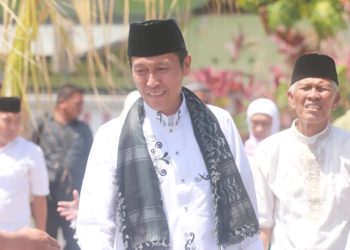 Bupati Bolsel Iskandar Kamaru