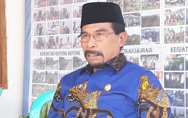 Ketua DPW PAN Sulut Sehan Landjar