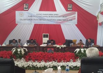 Suasana rapat paripurna penyampaikan Ranperda APBD tahun 2020 di gedung DPRD Boltim