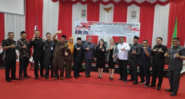 Paripurna Terakhir, DPRD Kotamobagu Sahkan Ranperda APBD Perubahan