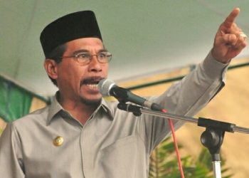 Bupati Boltim Sehan Landjar...