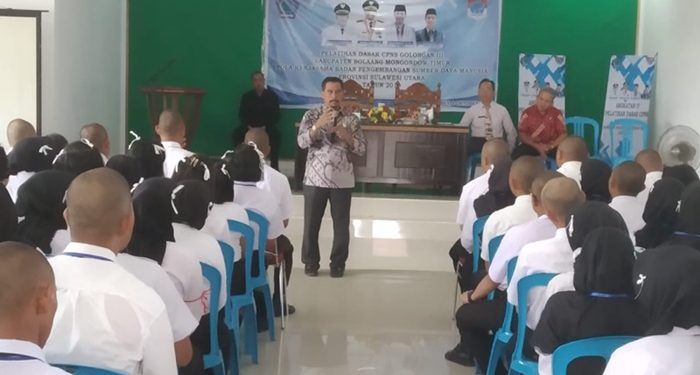 Bupati Sehan Landjar Berikan Materi Umum di Latsar CPNS Boltim