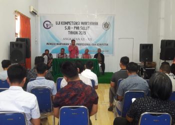 Buka UKW, Sekda Sebut Pemkab Terbantu Adanya Media