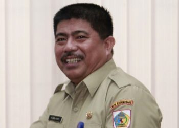 Sekretaris DPRD Kotamobagu Agung Adati