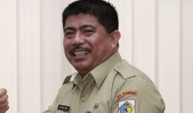 Sekretaris DPRD Kotamobagu Agung Adati