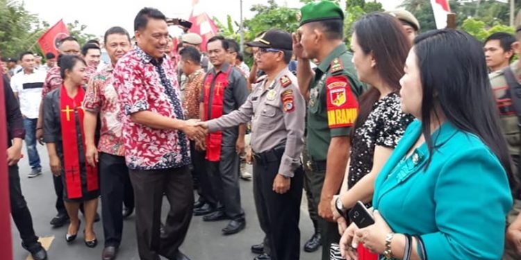 Yasti-Yanny Dampingi Gubernur Kunker ke Dumoga