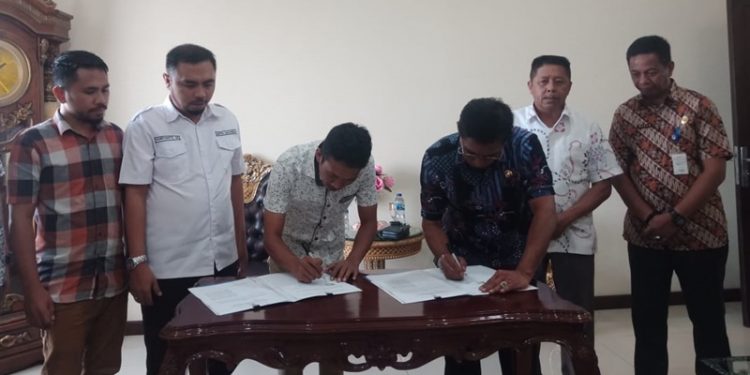 Pemkab Boltim Tetapkan Hibah 6.4 Miliar ke Bawaslu