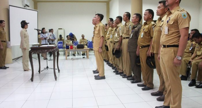 Bupati Bolmong Kukuhkan Tim Pengawas Orang Asing