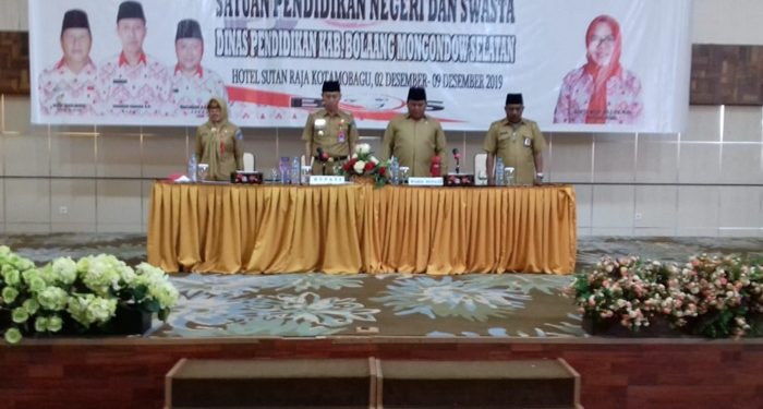 Bupati Buka Bimtek Penyusunan RKA dan Laporan Dana BOS