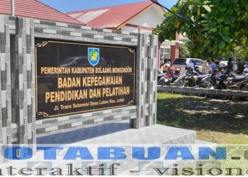 Pengambilan Kartu Ujian CPNS di Kantor BKPP Bolmong Membludak