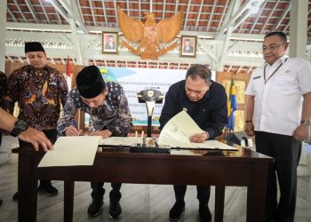 Bupati Bolsel Tandatangani Kerjasama di Bidang Smart Sity dan E-goverment dengan Pemkot Bandung