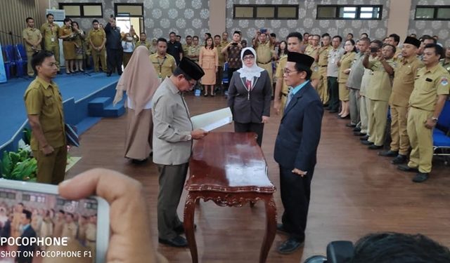 Sonny Waroka Resmi Jabat Sekda Boltim