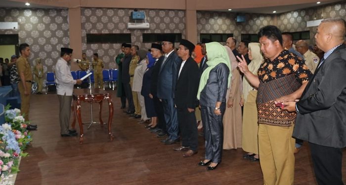 Dua Pejabat Eselon II Boltim Hilang Jabatan. Oskar dan Hariono Jadi Staf