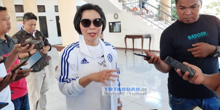 Yasti Sentil Oknum Pejabat Yang Suka Potong Dana Perjalanan Dinas