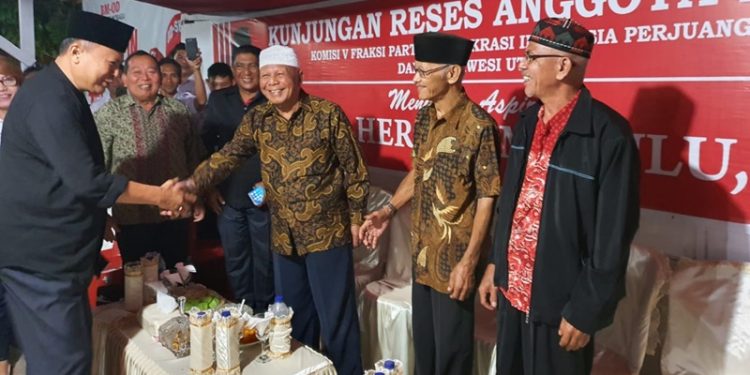 Ini Ungkapan Herson Mayulu Saat Reses di Kelurahan Gogagoman