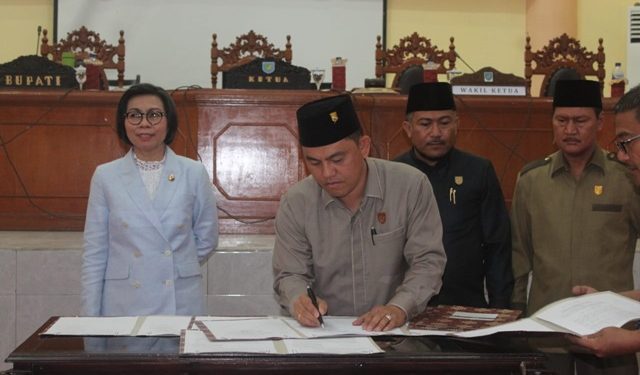 DPRD Bolmong Paripurnakan Dua Ranperda Inisiatif