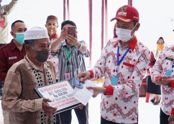 Iskandar Pastikan BLT Dana Desa Bukan Dalam Bentuk Bahan Pokok