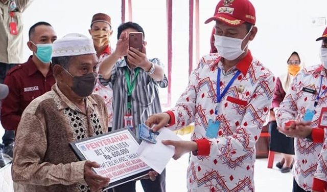 Iskandar Pastikan BLT Dana Desa Bukan Dalam Bentuk Bahan Pokok