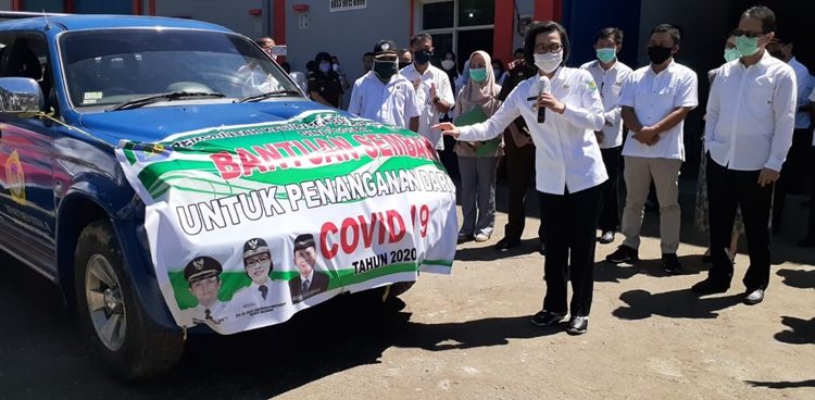 Bupati Bolmong Lepas Mobil Pengangkut Bantuan