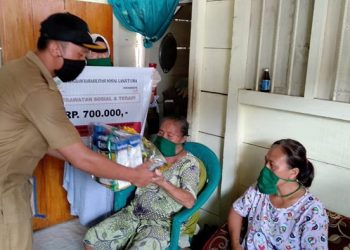 Lansia di Bolmong Terima Bantuan Sosial  2.7 Juta