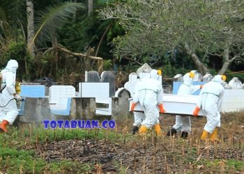 Satpol PP Bolmong Bantu Makamkan Jenazah Pasien PDP