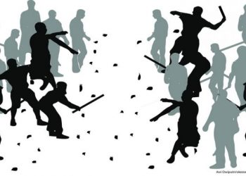 Dua Kelompok Masa di Kecamatan Modayag Barat Saling Lempar