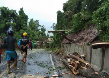 Jalur Tomini Posigadan Masih Rawan Longsor