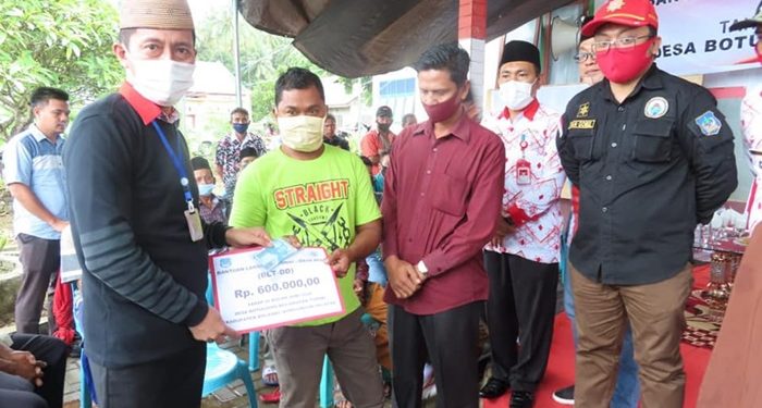 Bupati Bolsel Pastikan Penerima BLT Dana  Desa Tepat Sasaran
