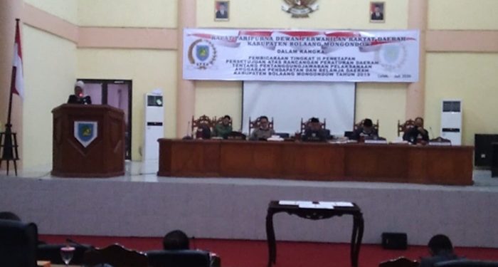 DPRD Bolmong Tetapkan Ranperda LKPJ Tahun 2019 Menjadi Perda