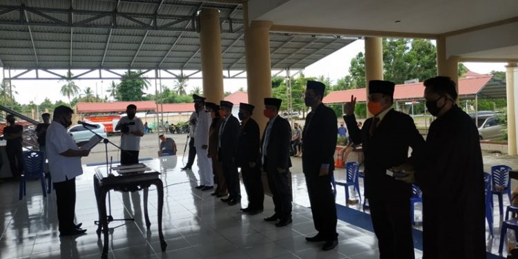 Pemkab Bolmong Mutasi Sejumlah Pejabat