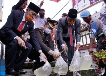 Bupati Bolsel Ajak Warga Perangi Miras