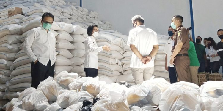 DKP Bolmong Jamin Kualitas Beras Bantuan Tahap Empat