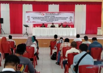 Bawaslu Bolsel Bimtek Perkuat Pengawas Desa