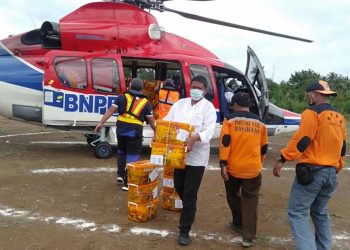 Helikopter Milik BNPB Yang Membawa Bantuan Tiba di Bolsel